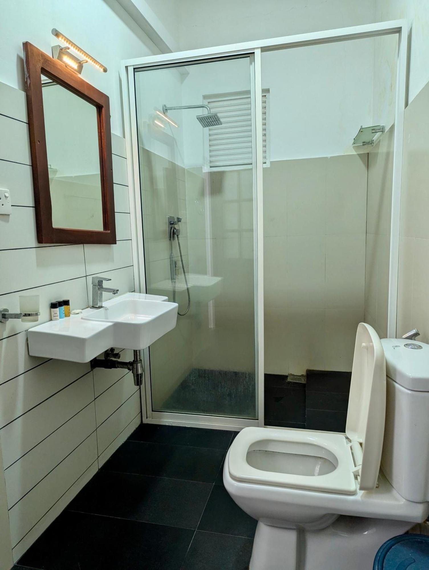 Bliss Apartment Hikkaduwa Kültér fotó